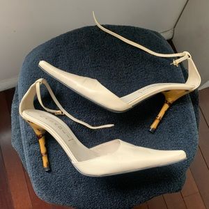 Casadei pointed toe light cream bamboo heel w/ankle buckle strap Size 6 Heel 4"